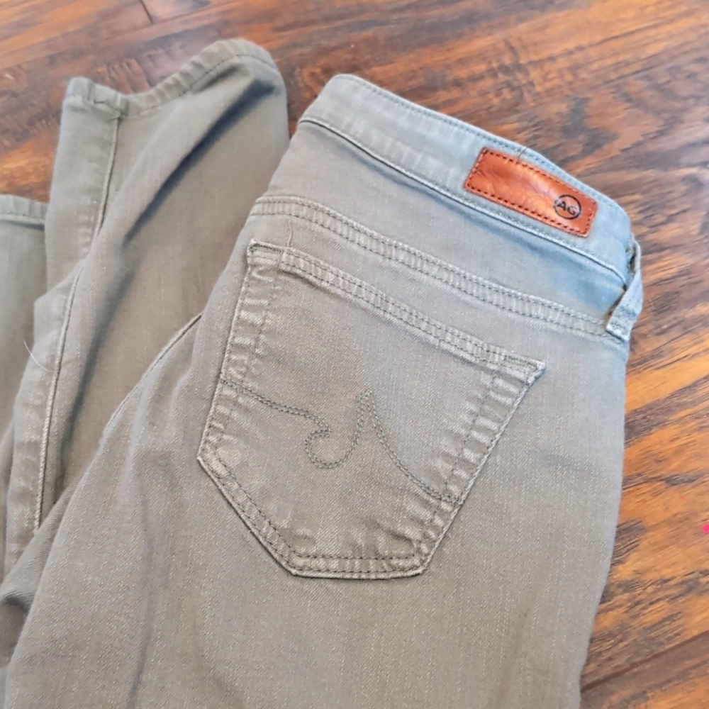 AG "The Stevie Ankle" Jeans